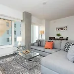 High Rise 3 Bedroom Sleeps 9 Walk To Cripto Arena In 20 Minutes
