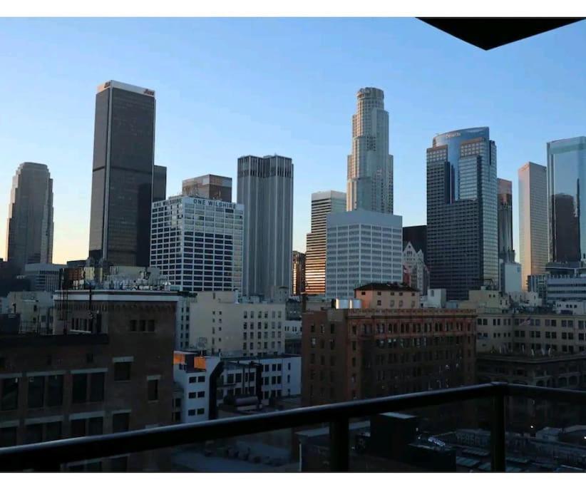 High Rise 3 Bedroom Sleeps 9 Walk To Cripto Arena In 20 Minutes Apartment Los Angeles